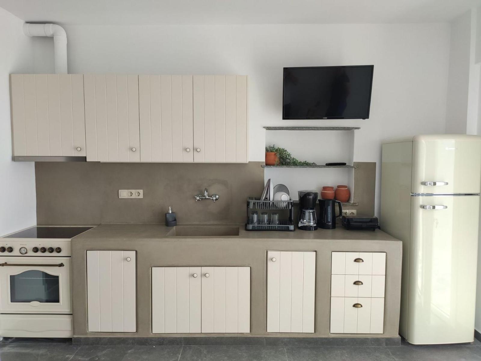 Avissalou Apartments Agios Romanos Oda fotoğraf